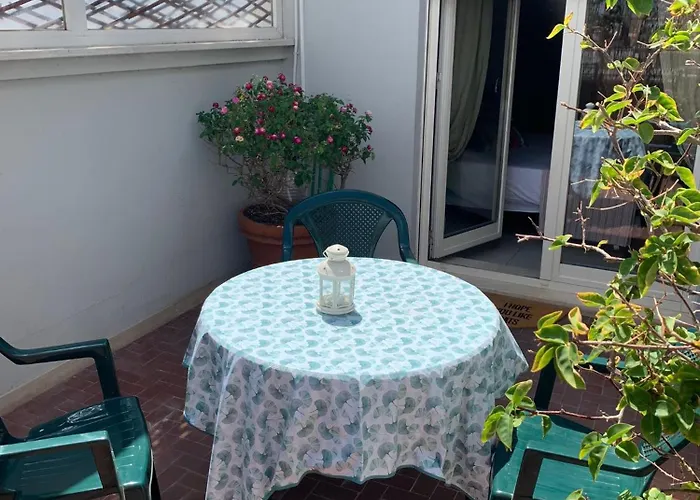 Dalla Nonna Apartment Bari